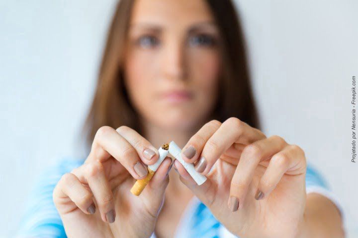 Os males do cigarro para os dentes cigarro
