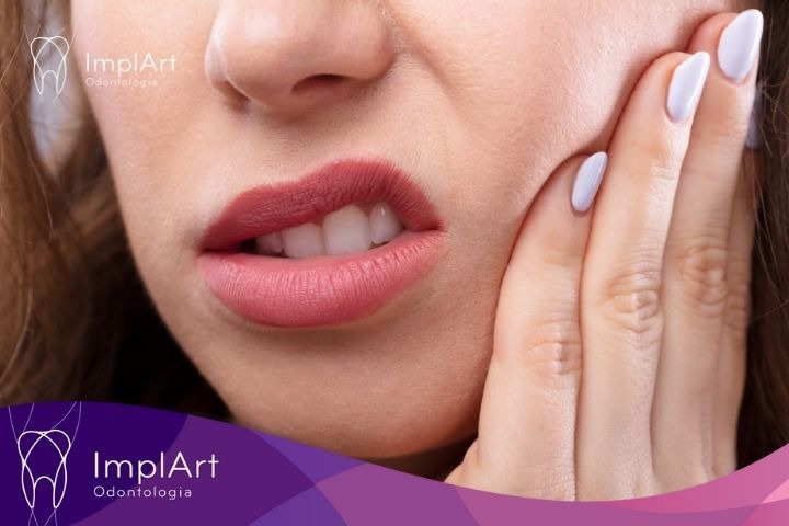 Coceira e incômodo nas gengivas coceira nas gengivas