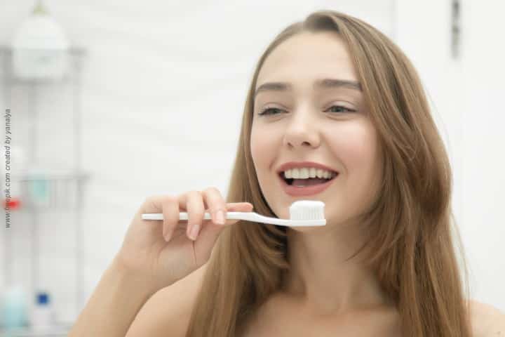 escovando os dentes 50kb