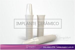 Implante dentario cerâmico