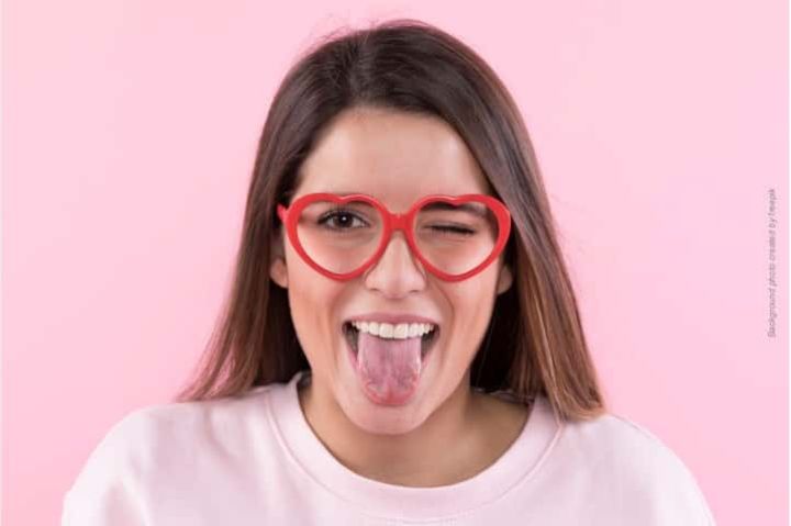 Por que você deve escovar a língua? escovar a língua